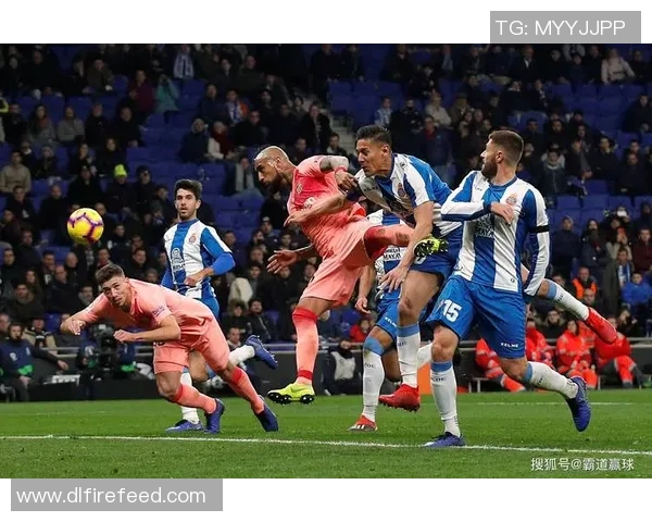 西班牙人对阵马竞的精彩对决揭示了西甲联赛的激烈竞争与球队实力的较量