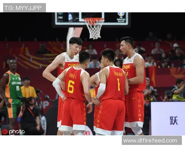 马来西亚男篮迎战新加坡队争夺东南亚篮球赛荣耀之战